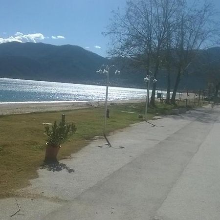 Villa Eleon 2 Vrasná Exteriör bild